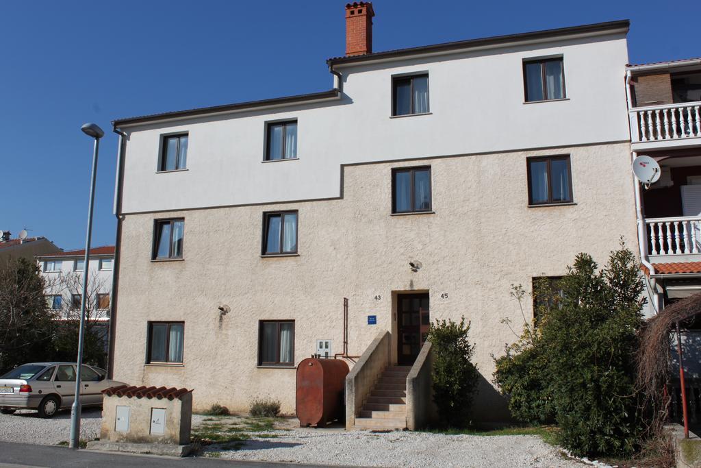 Apartments Barbara Gregovica Pula Eksteriør billede